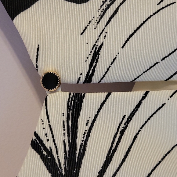 DONATING 2/14! Talbots Sleeveless Blouse - Picture 3 of 5